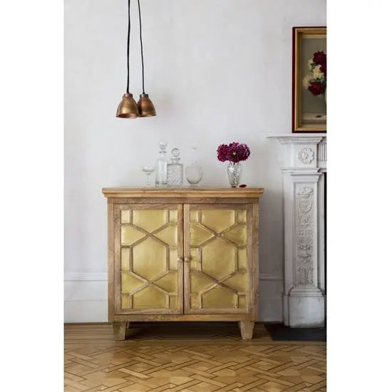 Export quality mango wood furniture.