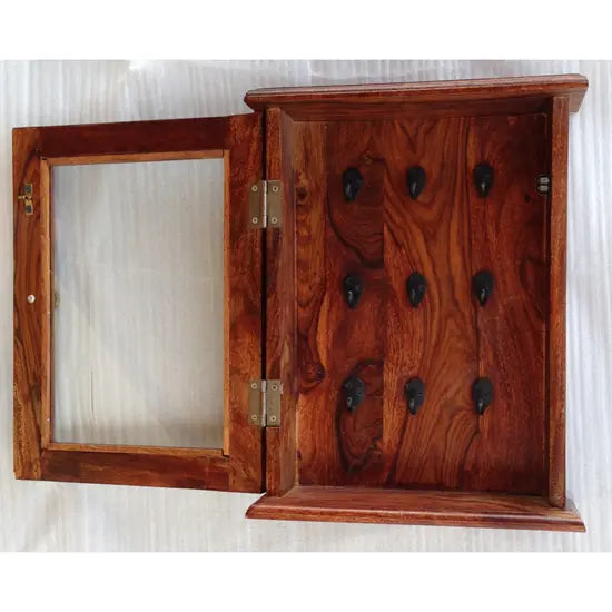 Key hanger with glass door