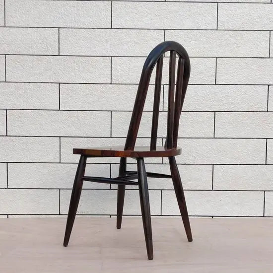 Aur Chair Made in Solid Sheesham Wood.