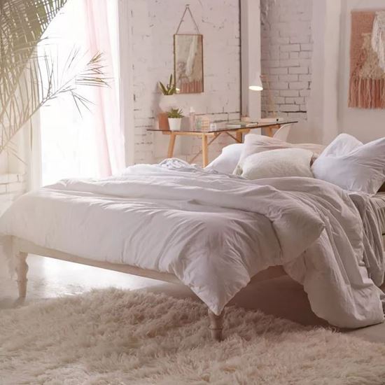 Cane Bed