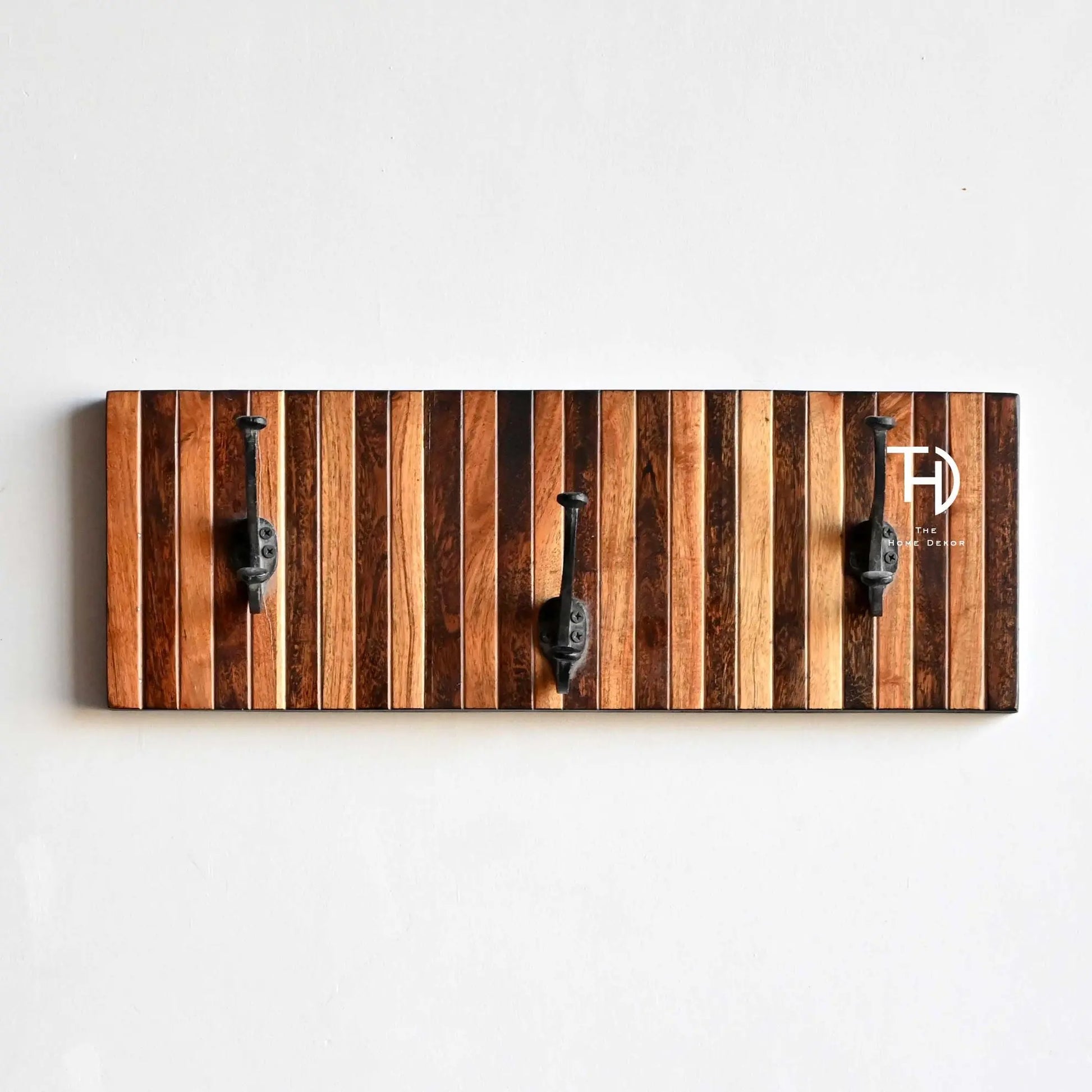 Solid wood coat rack with vertical stripes design Caspar wall hook.