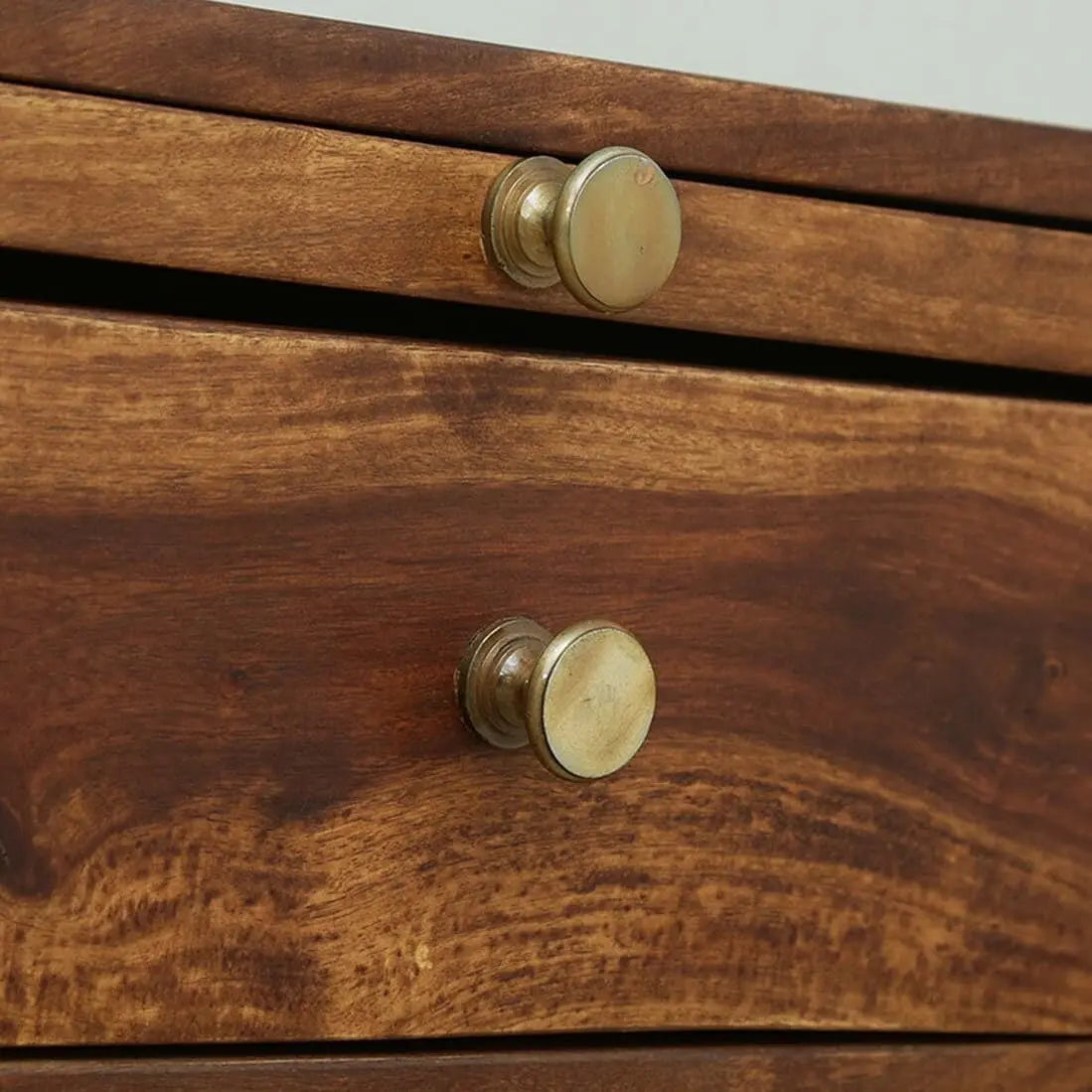 Solid sheesham wood one door and one drawer meeg bar cabinet natural.