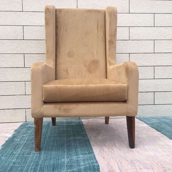 Velvo Wing Chair