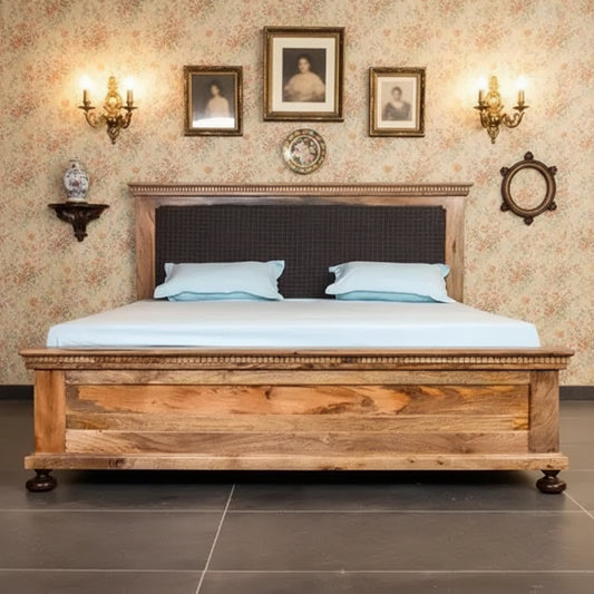 woden hydrolic storage bed