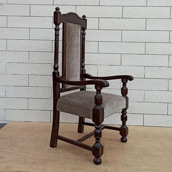 Maharaja Chair