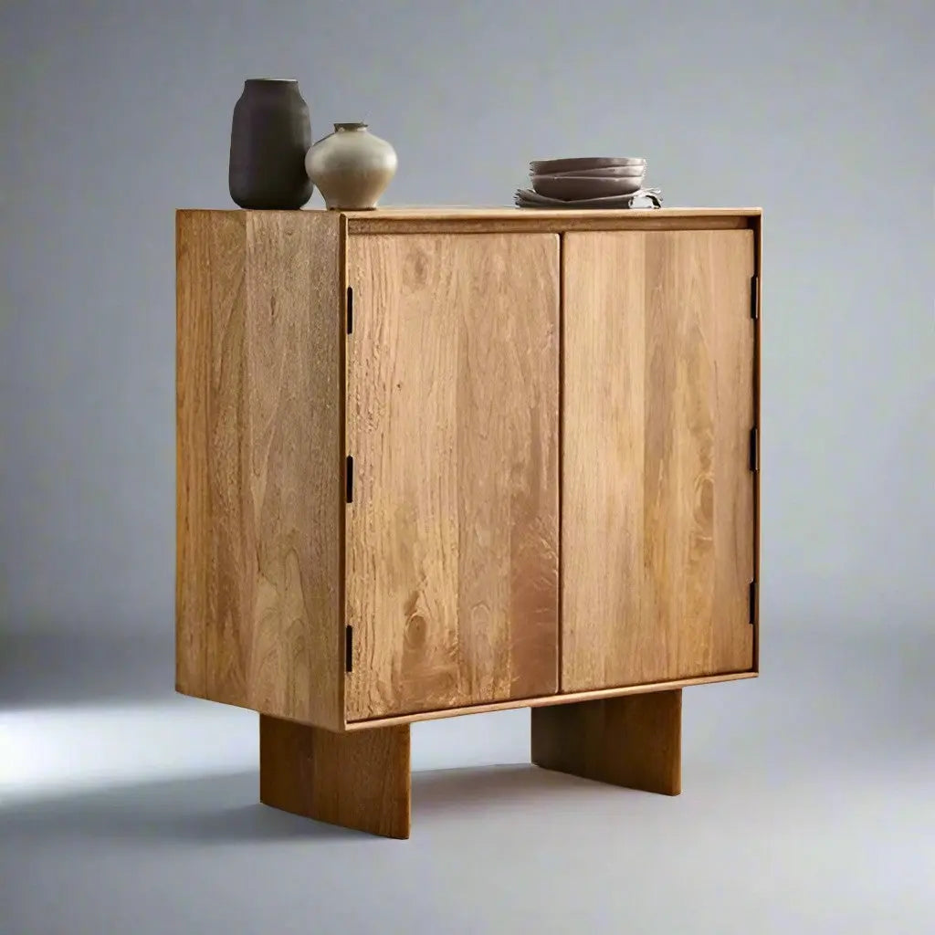 Solid wood two doors Modern Bar Counter. 