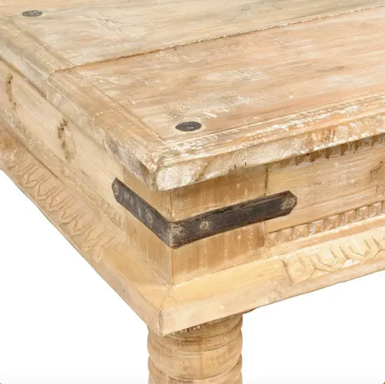 Wooden contemporary hand carvings and turned-round legs Asgiliya coffee table. 