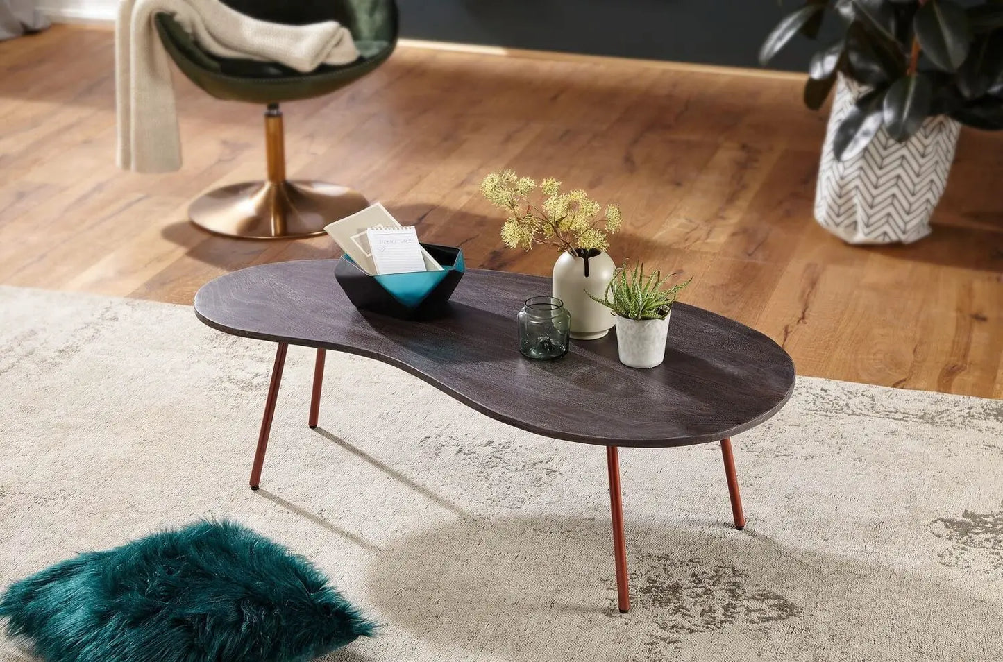 Solid wood and metal frame oval shape dark bean cofffee table. 