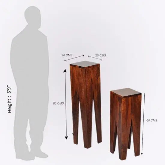 Wooden Latin end table set of pcs in honey finish. 