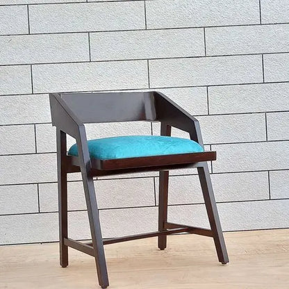 Solid Wood Loria Chair Green. 