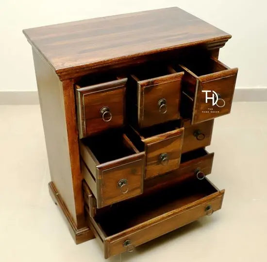 Sheesham wood eight drawer vintage chest of drawer with elegant fitting on drawers.  